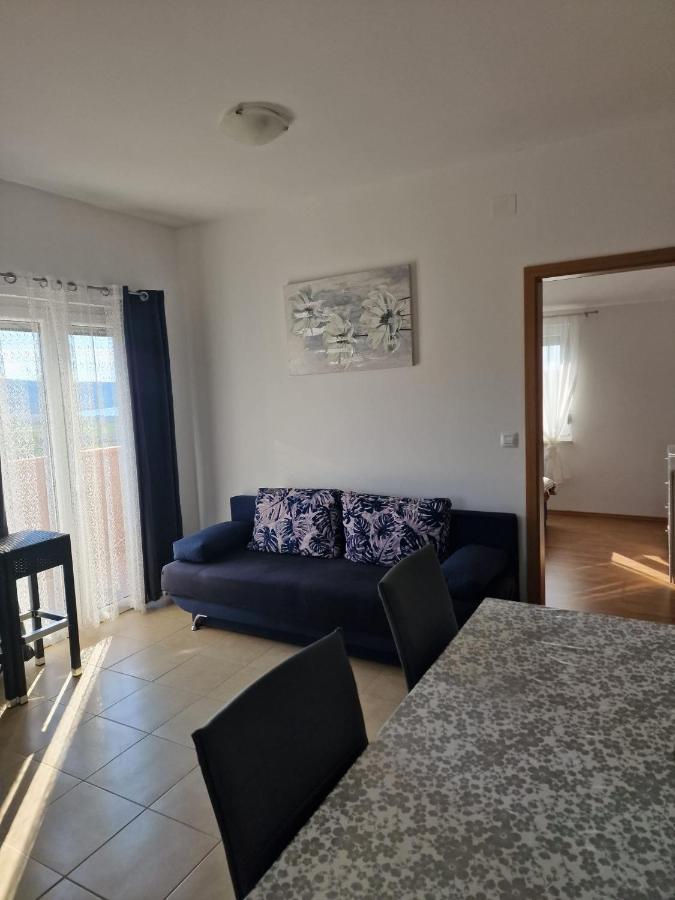 Apartmani Ivan Rtina Bagian luar foto