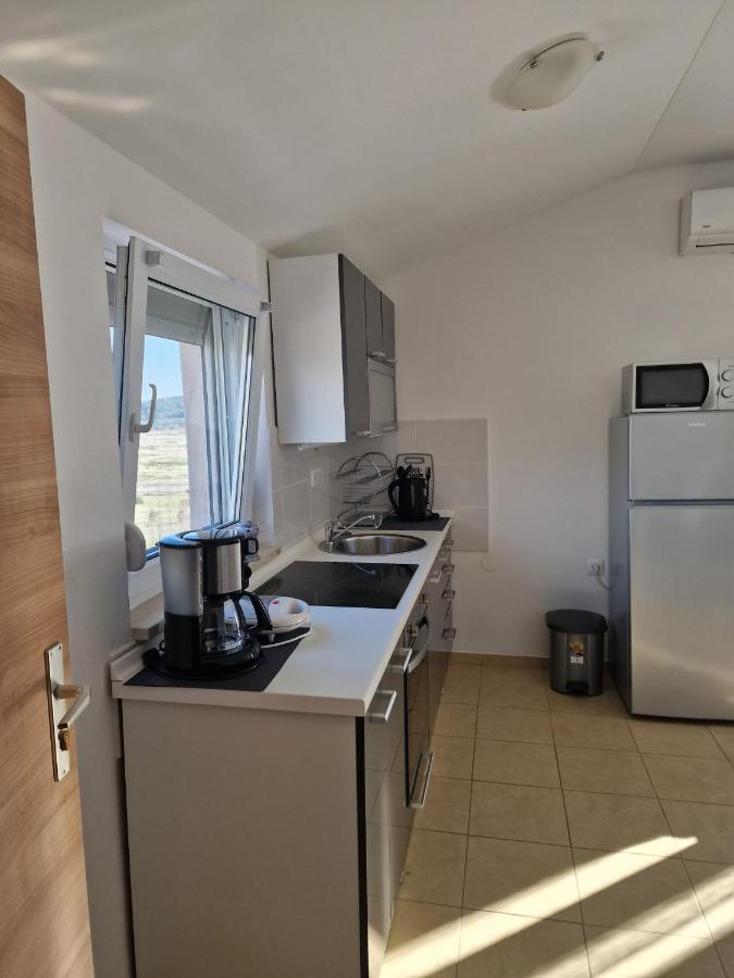 Apartmani Ivan Rtina Bagian luar foto