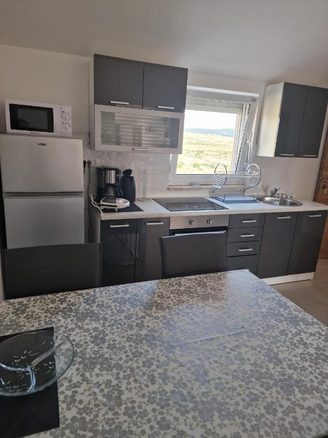 Apartmani Ivan Rtina Bagian luar foto